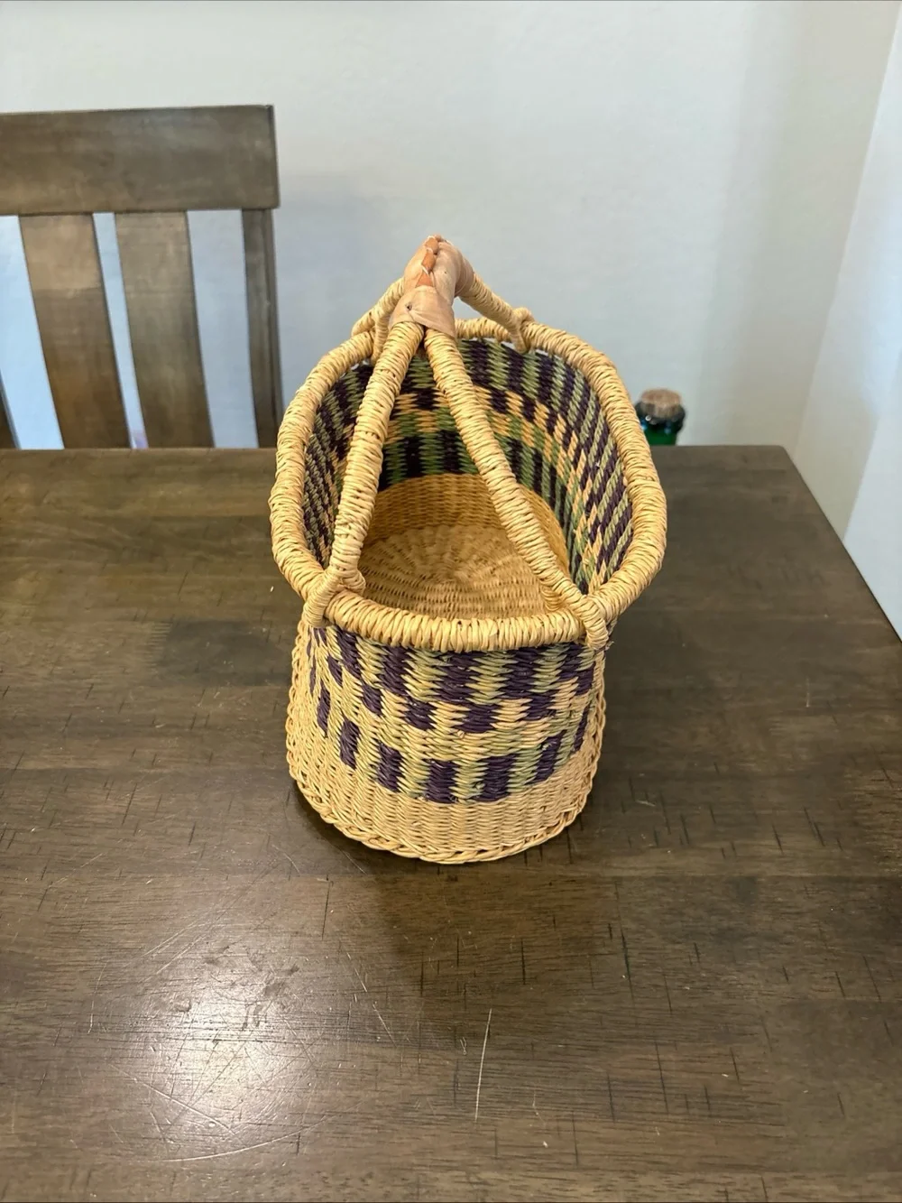 VINTAGE GHANA HAND WOVEN COILED BASKKET LEATHER HANDLE AFRICAN  PURPLE GREEN
